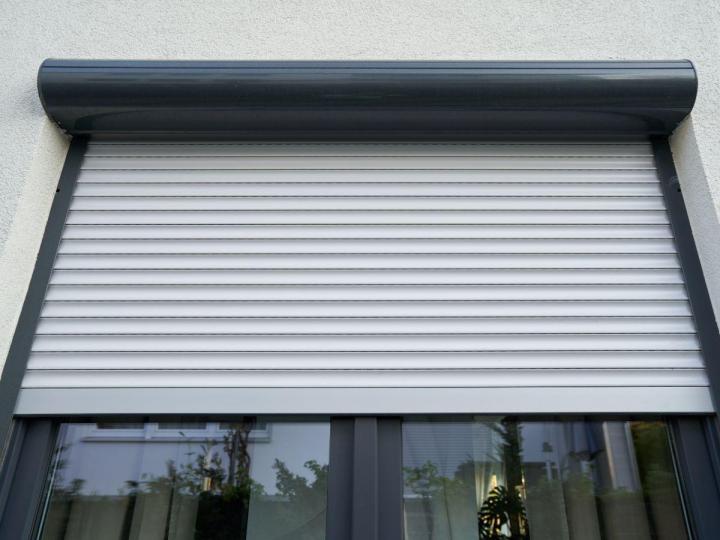 Volets roulants installés avec précision